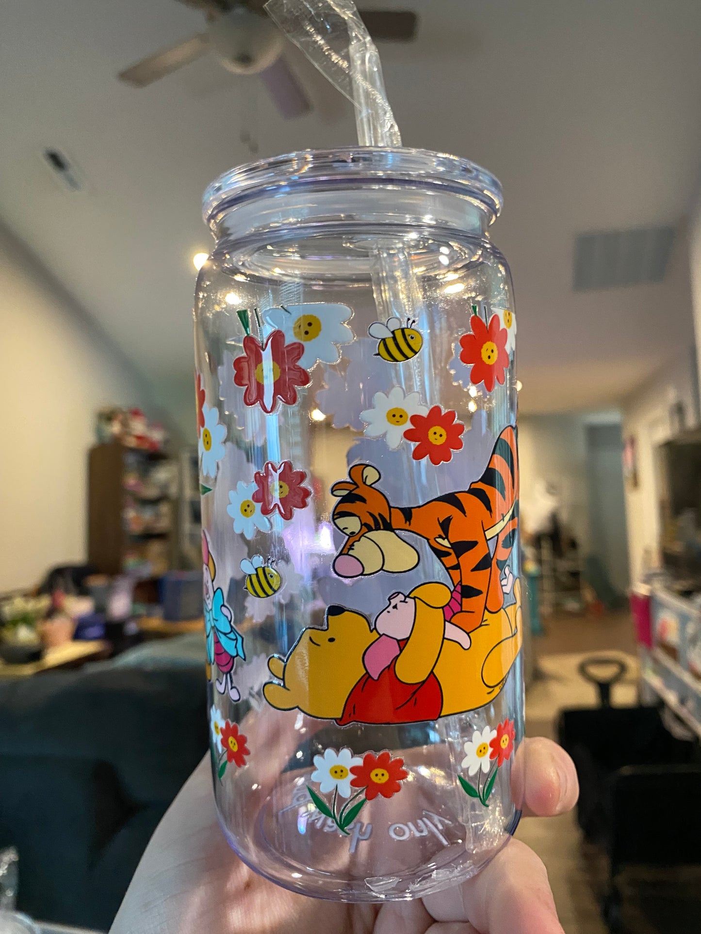 Honey Bear and Friends Outline Plastic Libbey