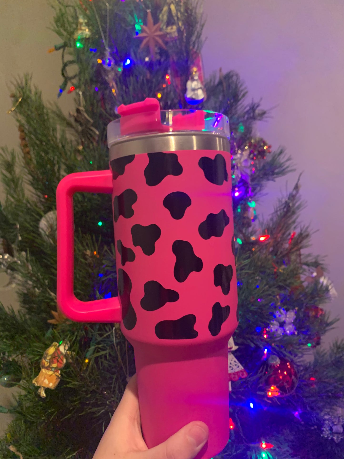 Cow on Hot Pink 40 oz